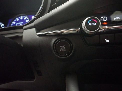 Used 2024 MAZDA MAZDA3 s image 30