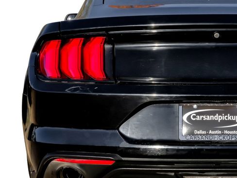 Used 2019 Ford Mustang Coupe image 42