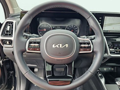 Certified 2023 Kia Sorento S w/ Panoramic Sunroof Package image 53