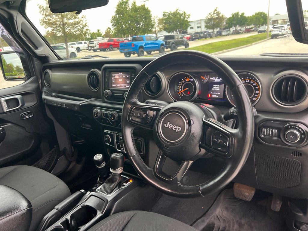 Used 2021 Jeep Wrangler Unlimited Sport w/ Cold Weather Group AWD/4WD image 21