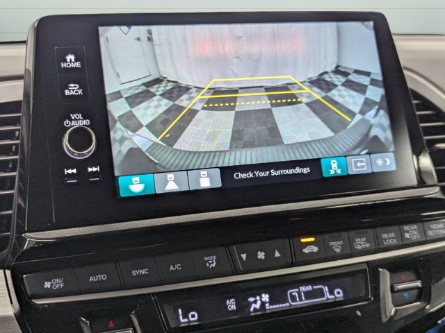Used 2026 Honda Odyssey Touring image 24