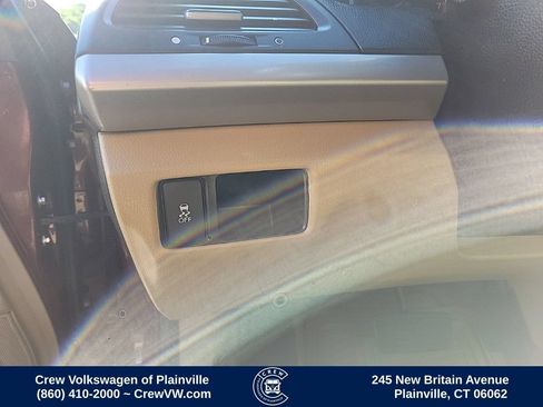 Used 2012 Honda Accord LX image 38
