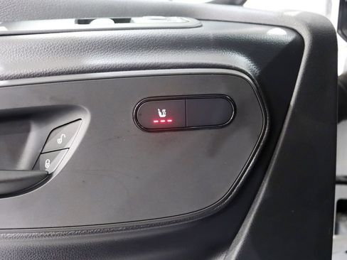 Used 2025 Mercedes-Benz Sprinter 2500 image 25