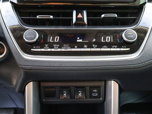 Used 2023 Toyota Corolla Cross XLE w/ Convenience Package image 55