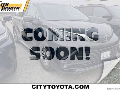 Certified 2026 Toyota Sienna XLE