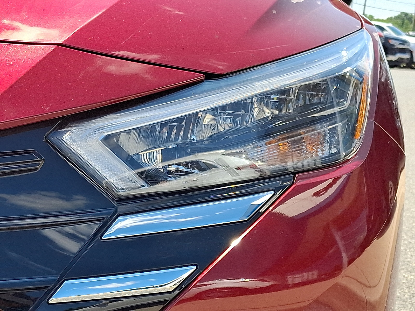 Used 2025 Nissan Versa SV FWD image 10