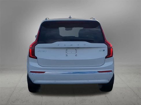 New 2026 Volvo XC90 B6 Ultra w/ Protection Package image 5