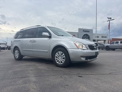 Used 2014 Kia Sedona LX
