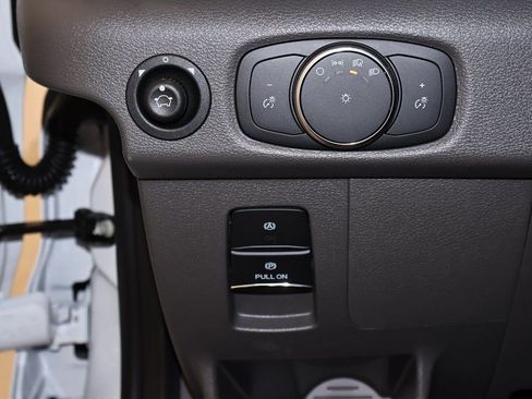 New 2026 Ford Transit 250 148 Medium Roof image 13