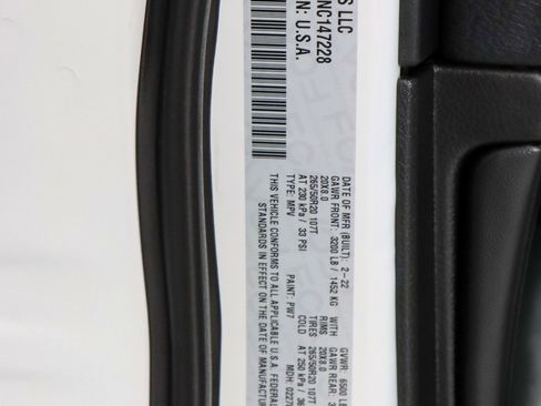 Used 2022 Jeep Grand Cherokee Laredo X image 32