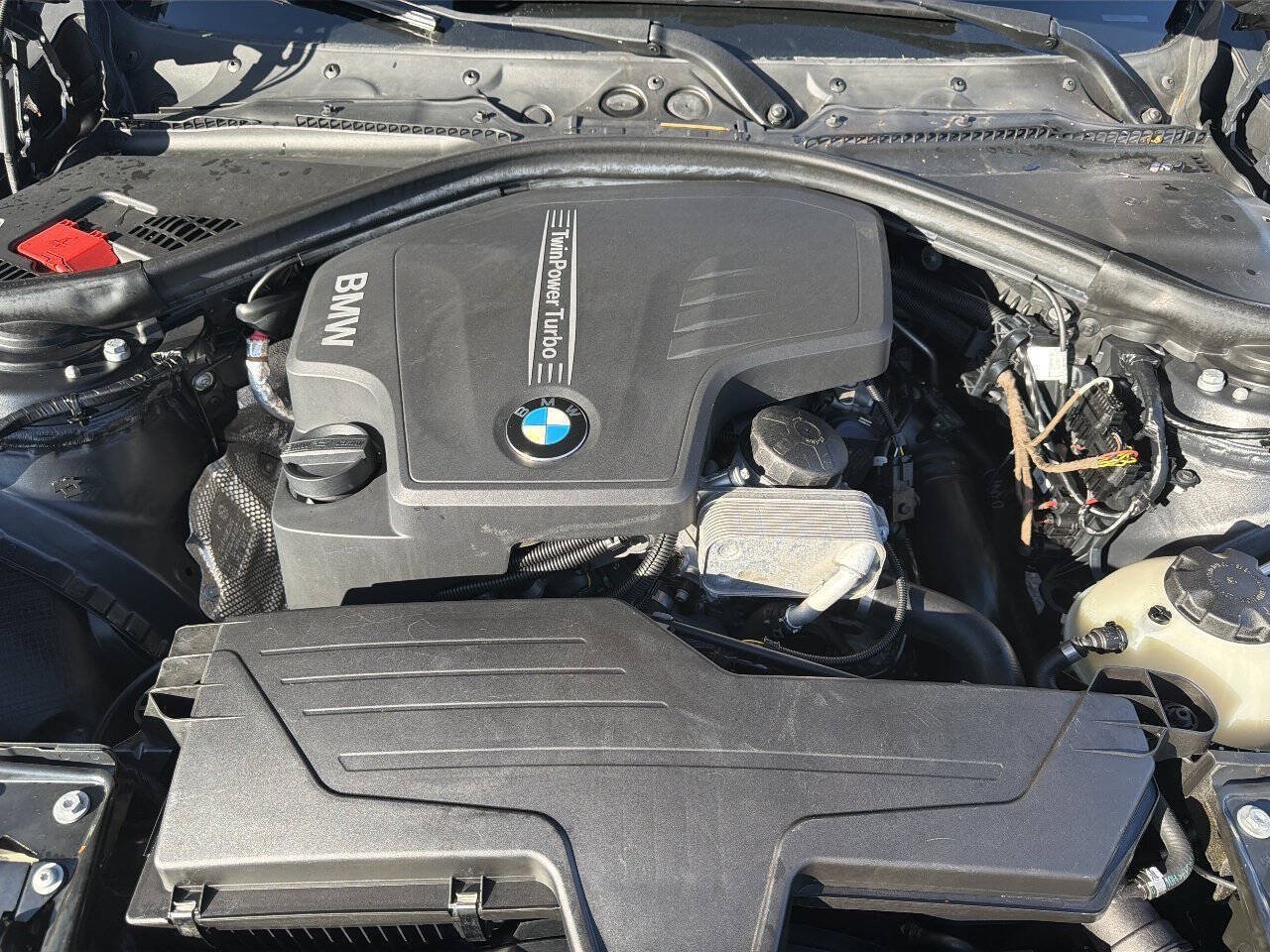 Used 2014 BMW 320i Sedan RWD image 12
