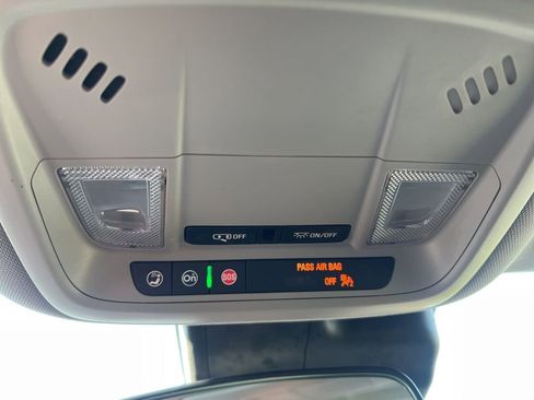 Used 2024 Chevrolet Malibu LT image 22