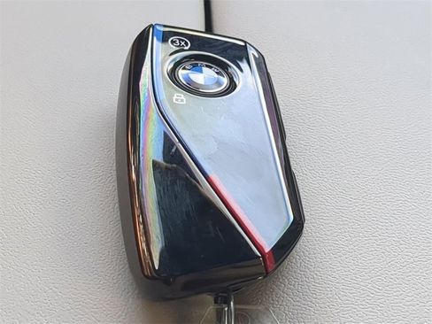 New 2026 BMW X7 M60i image 29