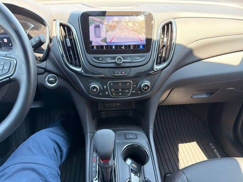 Used 2023 Chevrolet Equinox RS w/ RS Leather Package AWD/4WD image 4