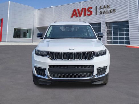 Used 2023 Jeep Grand Cherokee L Limited w/ Trailer Tow Group (B) image 13