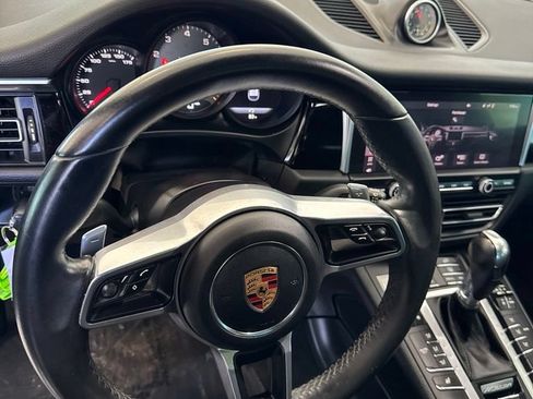 Used 2020 Porsche Macan S AWD/4WD image 12