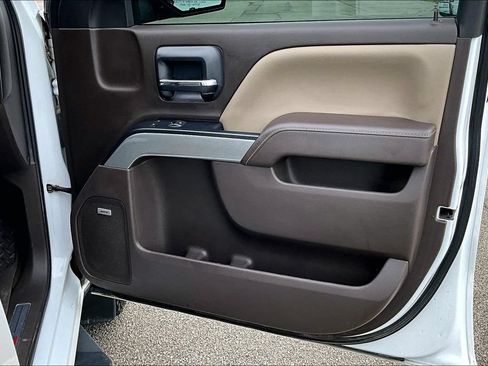 Used 2018 Chevrolet Silverado 1500 LT w/ All Star Edition AWD/4WD image 21