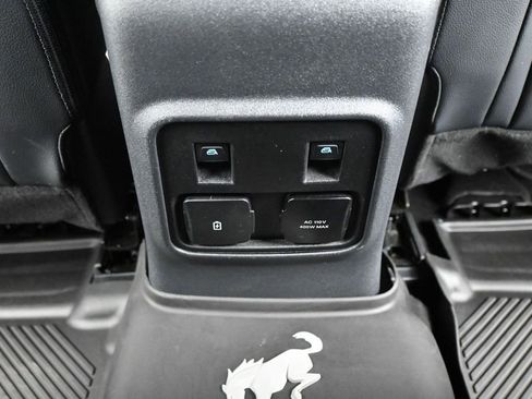 Used 2024 Ford Bronco Wildtrak AWD/4WD image 21