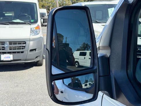 Used 2018 Ford Transit 250 148 Low Roof image 36
