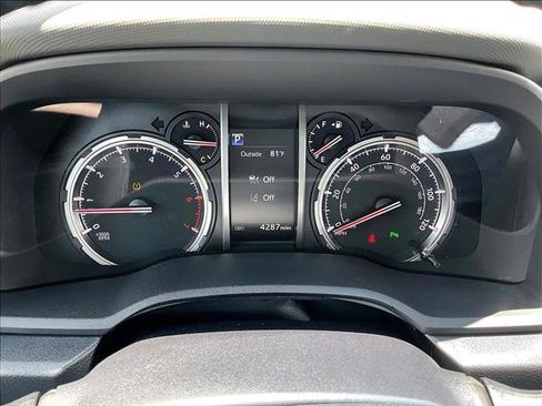 Used 2024 Toyota 4Runner Limited AWD/4WD image 22