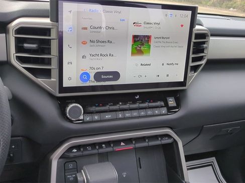 Used 2025 Toyota Tundra Platinum image 17