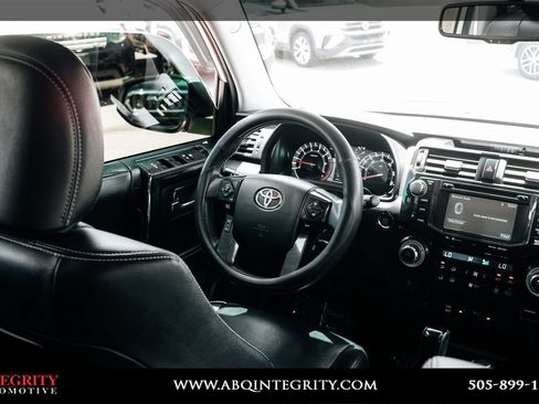 Used 2019 Toyota 4Runner Limited AWD/4WD image 19
