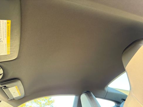 Certified 2025 Porsche 911 Carrera image 19