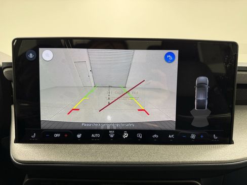 New 2025 Ford Maverick XLT w/ XLT Luxury Package image 16