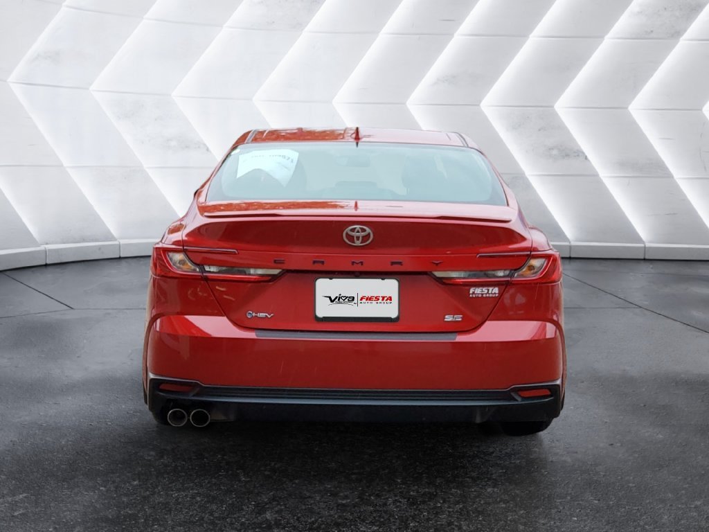 Used 2025 Toyota Camry SE w/ Multimedia Upgrade Package FWD image 5