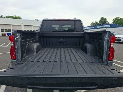 Used 2021 Chevrolet Silverado 1500 RST w/ Bed Protection Package AWD/4WD image 28