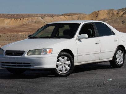 Used 2001 Toyota Camry LE