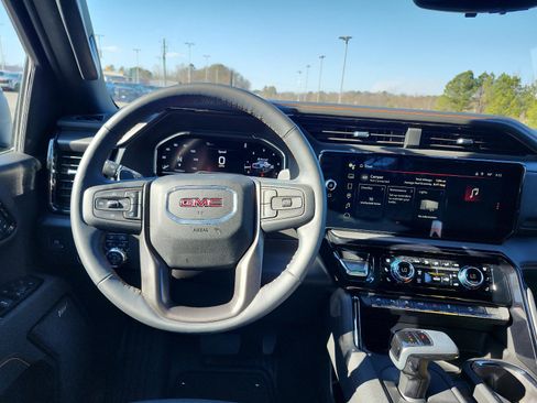 Certified 2025 GMC Sierra 1500 AT4 w/ AT4 Premium Package image 16