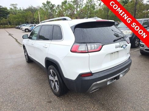 Certified 2019 Jeep Cherokee Limited w/ Luxury Group image 4