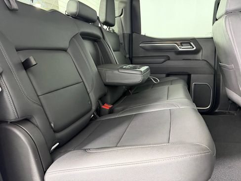 Used 2025 GMC Sierra 1500 SLT RWD image 20