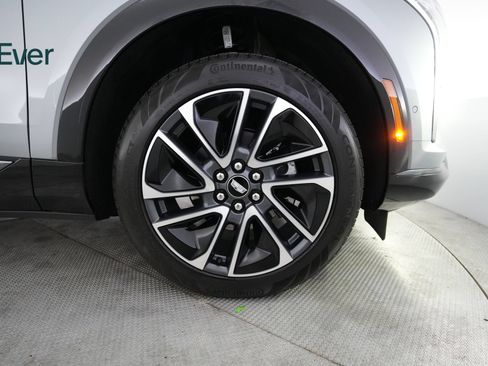 Used 2026 Cadillac Optiq Sport 1 w/ LPO, Floor Liner Package RWD image 20