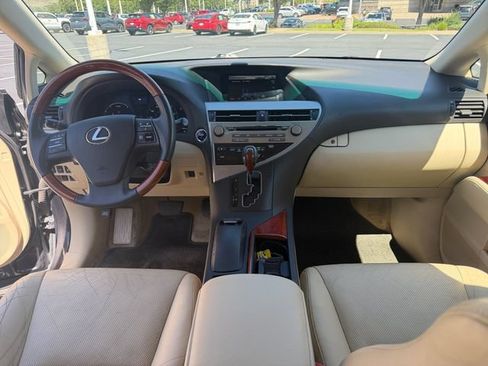 Used 2010 Lexus RX 450h AWD w/ Premium Pkg image 17