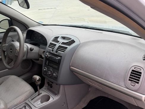 Used 2005 Chevrolet Malibu image 12