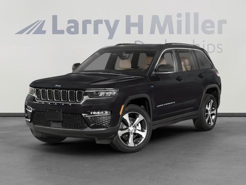 Used 2022 Jeep Grand Cherokee Overland image 1