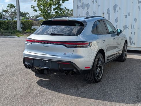 Used 2025 Porsche Macan Turbo AWD/4WD image 4