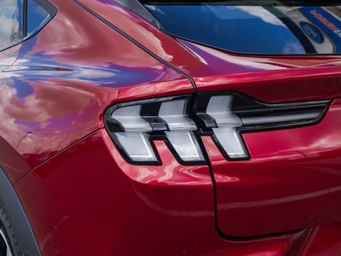 New 2025 Ford Mustang Mach-E Select image 18