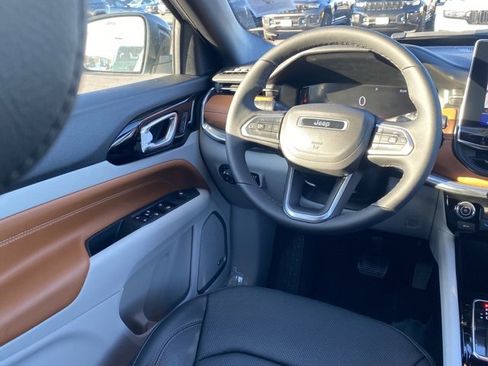 New 2024 Jeep Compass Limited w/ Elite Group image 36