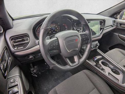 Used 2025 Dodge Durango GT AWD/4WD image 10
