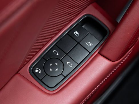 Certified 2023 Porsche 911 Turbo S AWD/4WD image 19