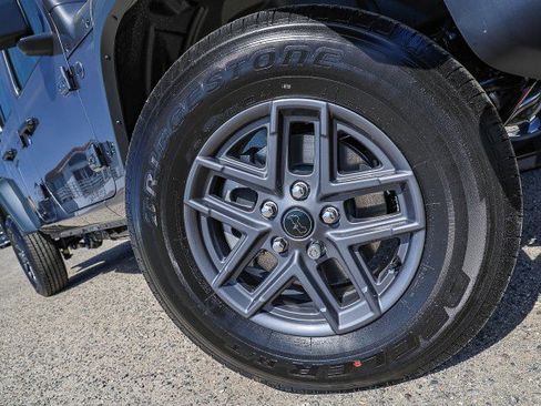 New 2026 Jeep Gladiator Sport image 2