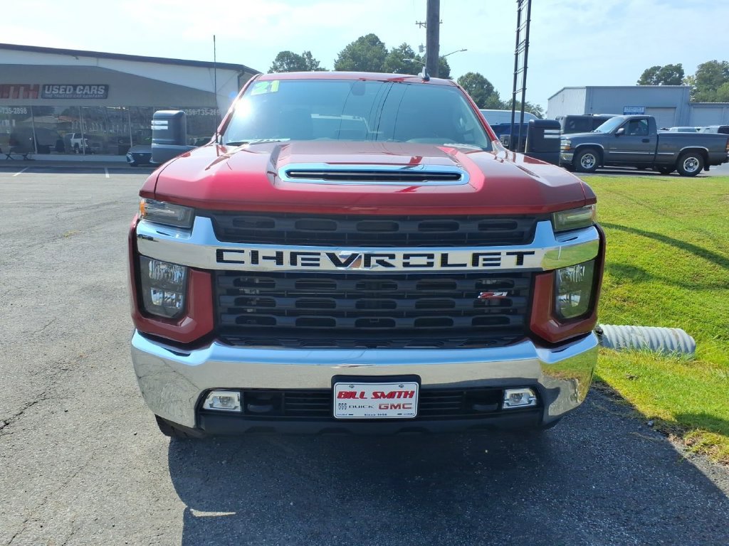 Used 2021 Chevrolet Silverado 3500 LT w/ Convenience Package AWD/4WD image 2