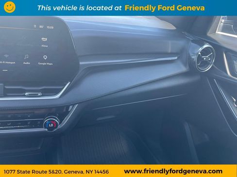 Used 2025 Chevrolet Equinox LT w/ Convenience Package II AWD/4WD image 23