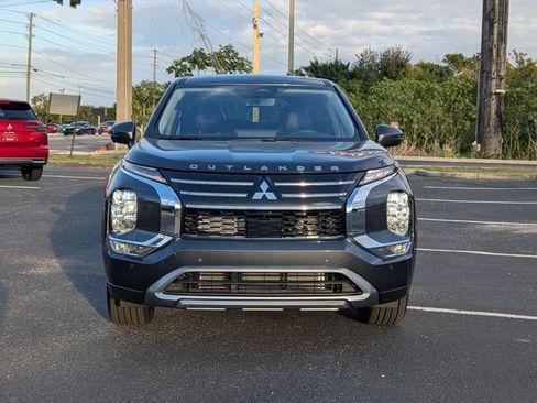 New 2025 Mitsubishi Outlander SE AWD/4WD image 3
