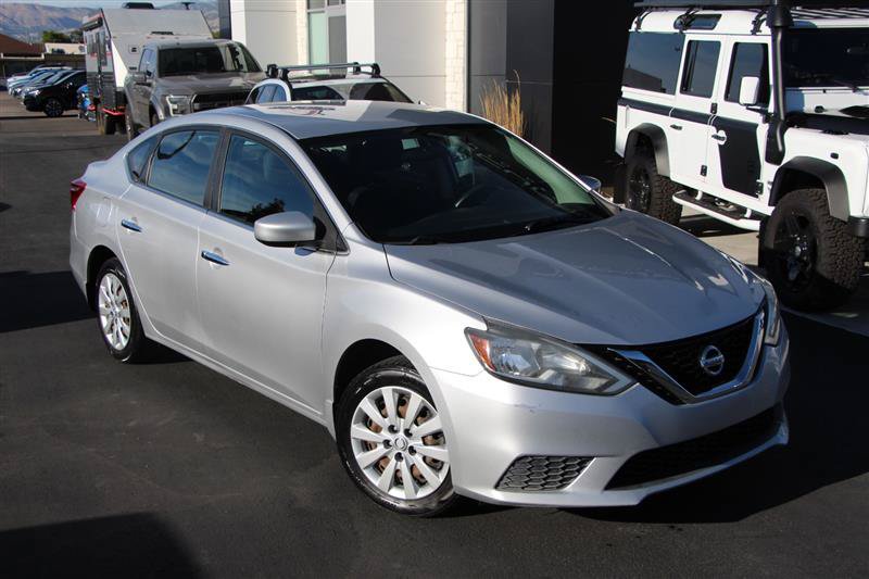 Used 2016 Nissan Sentra S FWD image 2