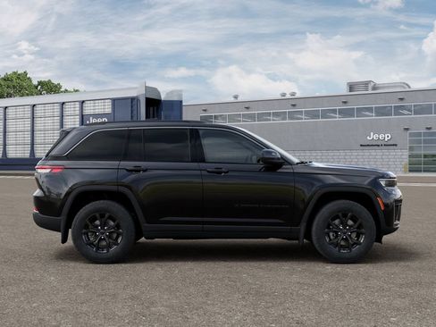 New 2026 Jeep Grand Cherokee Altitude AWD/4WD image 21