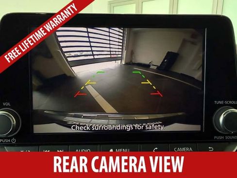 Used 2023 Nissan Rogue S AWD/4WD image 12